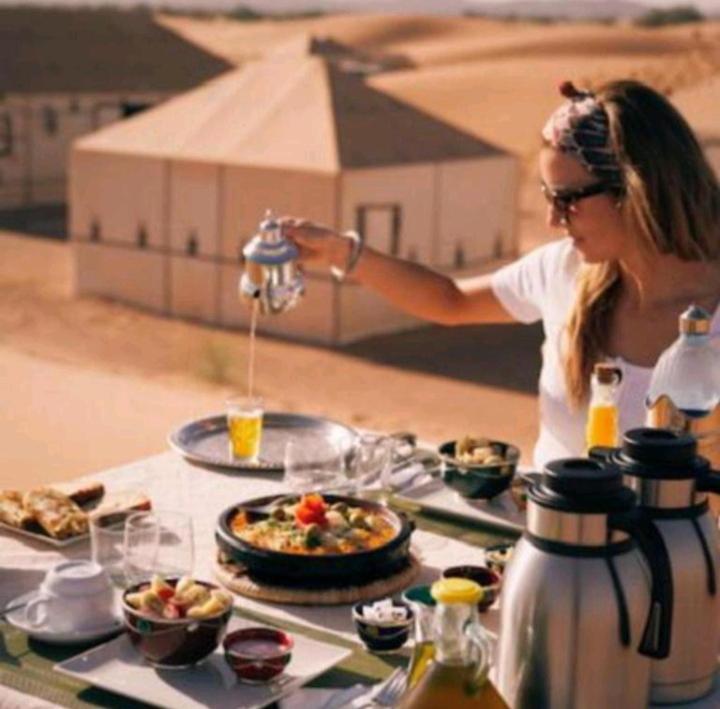Merzouga Luxury Camp Exterior foto