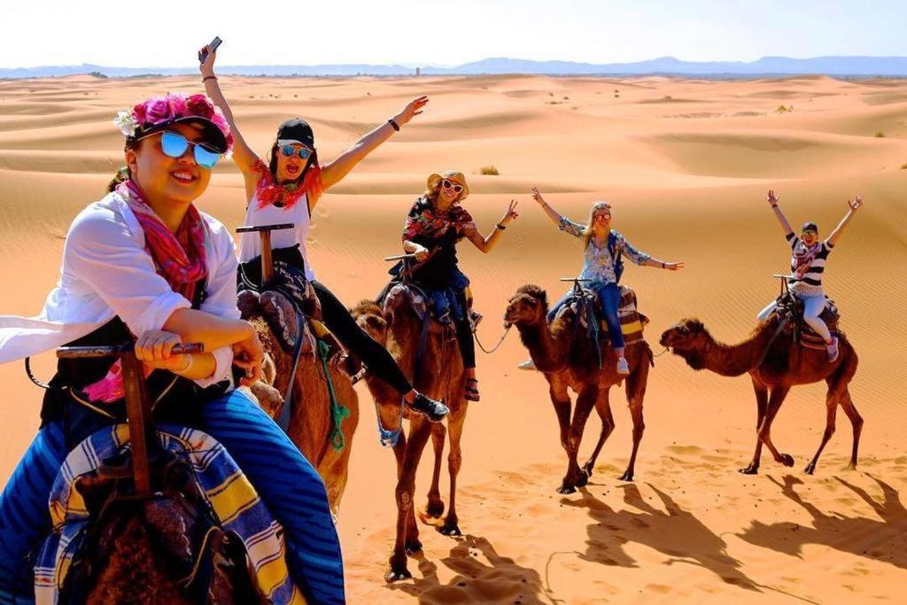 Merzouga Luxury Camp Exterior foto